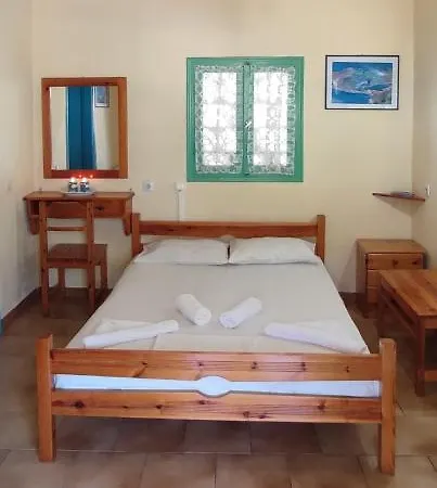 Spiros Lejlighedshotel